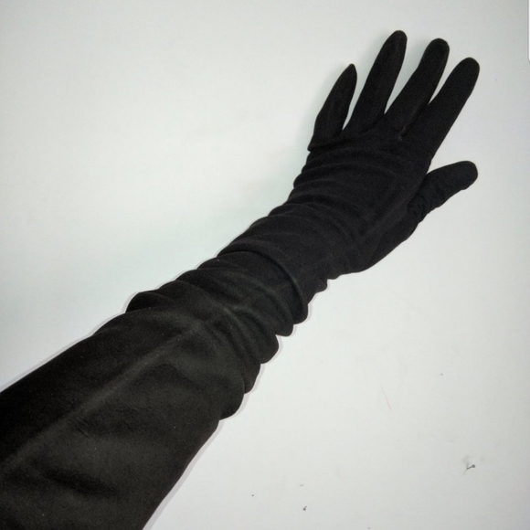 Gloves - Picture 3 of 4